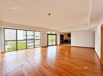 Departamento · 140m² · 5 Ambientes · 1 Cochera · Departamento en Venta con Cochera de 3 Dorm. en La Plata
