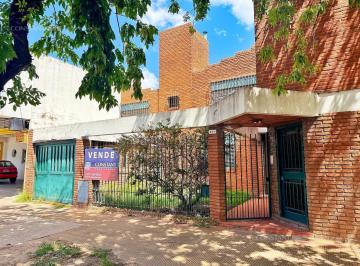 Casa · 175m² · 5 Ambientes · 2 Cocheras · Casa en La Plata