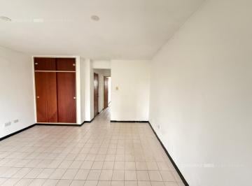 Departamento · 34m² · 2 Ambientes · Departamento en Alquiler de 1 Dormitorio Al Frente C/ Balcon