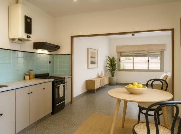 Casa · 62m² · 3 Ambientes · 1 Cochera · Venta - Casa Al Frente - 3 Ambientes - Lanus Este