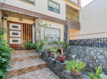 Frente principal · PH 4 Ambientes Tipo Casa con Jardín, Parrilla, Terraza y Cochera – Morón Norte