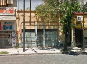 Local comercial · 155m² · 4 Ambientes · Terreno en Venta