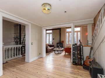 Casa · 356m² · 5 Ambientes · Venta Casa con Amplio Local en Pb Sobre Lote Propio en Belgrano.