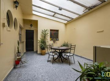 PH · 138m² · 4 Ambientes · 1 Cochera · PH en Caballito