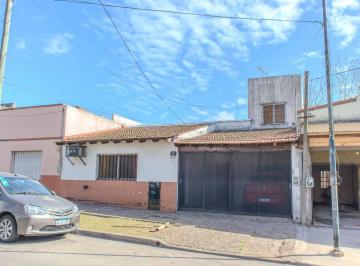 Casa · 90m² · 4 Ambientes · 2 Cocheras · Venta de Casa Villa Ballester 4 Ambientes