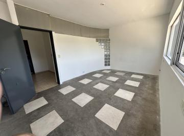 Oficina comercial · 52m² · 3 Ambientes · Venta Departamento U Oficina 3 Ambientes en El Centro de Pilar