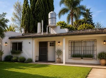Casa · 97m² · 2 Ambientes · Venta Casa en San Isidro