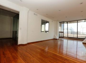 Oficina comercial · 80m² · 3 Ambientes · 1 Cochera · Oficina en Puerto Madero