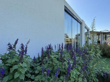 Casa · 180m² · 3 Ambientes · 4 Cocheras · Venta Casa 3amb Lote Interno 1100 m² Haras Santa Maria Loma Verde Escobar