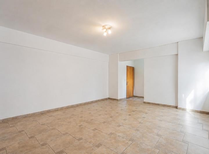 Departamento · 80m² · 4 Ambientes · 1 Cochera