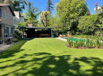 Casa · 310m² · 3 Dormitorios · 3 Cocheras · Venta Casa 5 Ambientes en Pleno Lomas de San Isidro