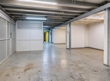 Depósito · 688m² · 7 Ambientes · 1 Cochera · Alquiler de Galpon, Mixtura 3, Capital Federal