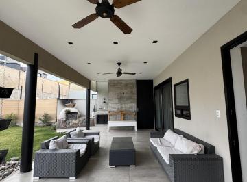 Galeria · Casa en Venta en Barrio La Bastilla