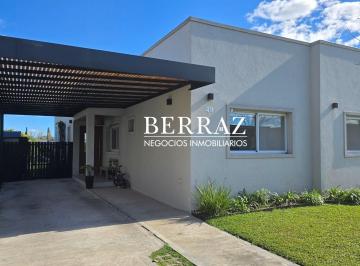 Casa · 130m² · 4 Ambientes · 2 Cocheras · Casa Venta 3 Dorm. Lote de 450 m² Barrio San Ramón, Pilar del Este