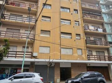 Departamento · 58m² · 3 Ambientes · 1 Cochera · Departamento 3 Ambientes. Plaza España