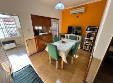 PH · 91m² · 3 Ambientes · 2 Cocheras · Venta Casa PH 3 Amb. Remedios de Escalada Lanus