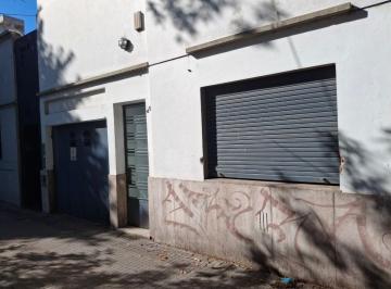Casa de 4 ambientes, La Plata · Casa Antigua Excelente Ubicacion