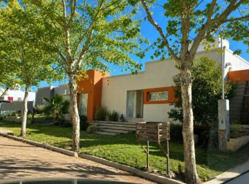 Casa de 5 ambientes, Chacras de Coria · Capital Prop Vende Casa Barrio Terrazas de Chacras (Mau)