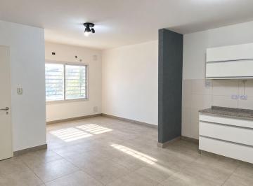 Departamento · 37m² · 2 Ambientes · 1 Cochera · Venta Depto 2 Amb Villa Ballester Coch y Jardin