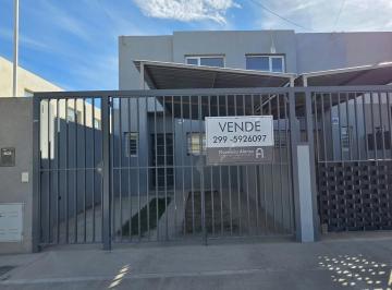 PH · 90m² · 3 Ambientes · 1 Cochera · Duplex 2 Dorm. en Alquiler en B°confluencia