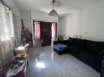 Casa · 131m² · 6 Ambientes · Dos Casas de 3 Ambientes en un Mismo Lote Propio en San Fernando