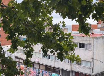 Departamento · 59m² · 3 Ambientes · Apartamento 2 Dorm. con Renta en Barrio Sur