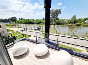 Casa · 110m² · 6 Ambientes · 3 Cocheras · Casa con Piscina en Vila Marina Frente Al Río