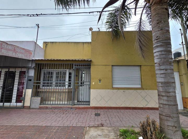 Casa · 153m² · 4 Ambientes · 1 Cochera