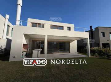 Casa · 255m² · 5 Ambientes · Casa en Venta en Carpinchos, Nordelta, Tigre