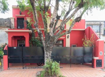 Casa · 106m² · 3 Ambientes · 1 Cochera · Venta Casa 3 Amb Patio Terraza Quinch San Fernando