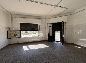Local comercial · 45m² · 2 Ambientes · Local en San Carlos