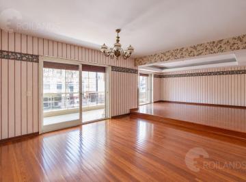 Departamento · 135m² · 4 Ambientes · 1 Cochera · Venta Departamento 4 Ambientes con Cochera en Caballito - Apto Crédito
