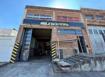Bodega-Galpón · 450m² · Depósito Galpón en Alquiler en Quilmes, G. B. a. Zona Sur, Argentina