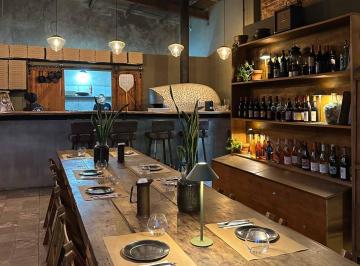 Fondo de comercio · 142m² · Venta Fondo de Comercio Pizzeria Napolitana Camper