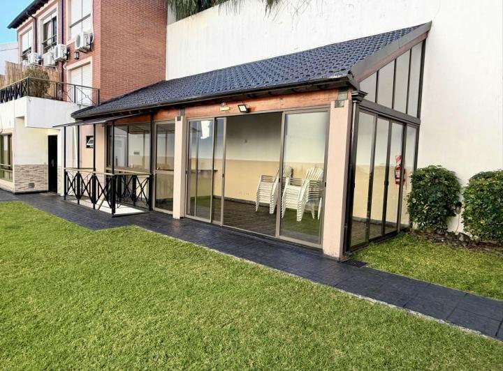 PH · 90m² · 4 Ambientes · 1 Cochera