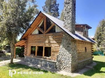Casa · 84m² · 3 Ambientes · 1 Cochera · Casa en Venta en San Iganacio del Cerro Bariloche
