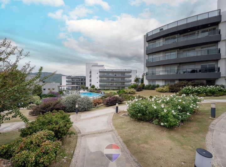 Departamento · 56m² · 2 Ambientes · 1 Cochera
