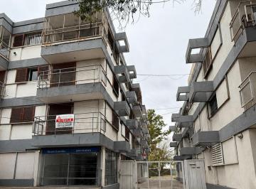 Departamento de 2 ambientes, Córdoba · Alquiler - Dpto 4 Dorm. - B° Villa Cabrera