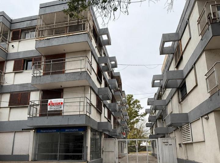 Departamento · 90m² · 2 Ambientes · 1 Cochera