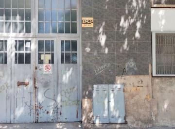 Depósito · 417m² · Alquiler Deposito con Entrada Para Camiones