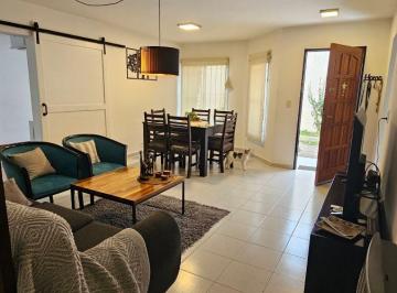 PH de 3 ambientes, Córdoba · Casa con Living, Patio, Garage y Terraza en Bº General Pueyrredon