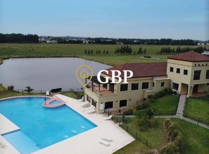 Terreno · 800m²