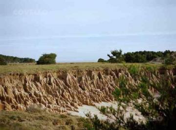 Terreno · 7580m² · Campos y Chacras