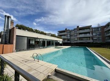 Departamento · 80m² · 3 Ambientes · 1 Cochera · Departamento 3 Ambientes en Alquiler en Complejo Pasionaria, Martinez