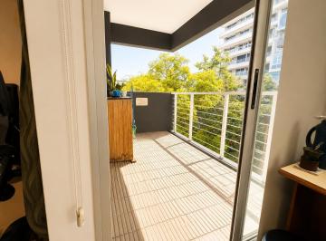 balcon con vista al frente y al lateral · Departamento en Villa Urquiza
