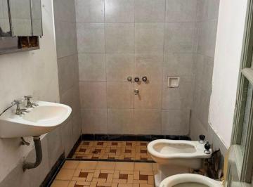 Casa de 5 ambientes, Córdoba · Barri Providencia Sobre 12 de Octubre un Dorm