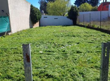 Terreno · 300m² · Lote Barrio 2 de Abril