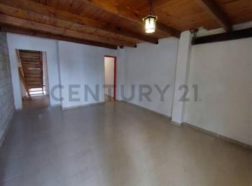 Casa · 66m² · 4 Ambientes · Venta Dúplex 2 Dorm con Patio B° San Rafael