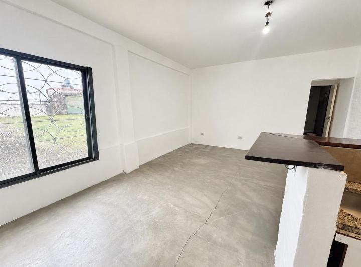 Casa · 50m² · 2 Ambientes · 1 Cochera