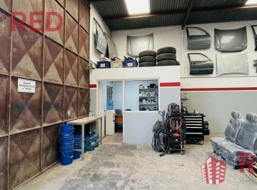Bodega-Galpón · 575m² · 3 Ambientes · Galpón en Capital